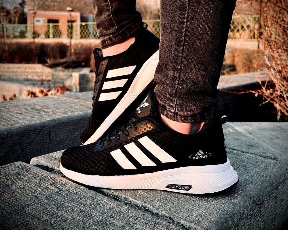  (ادیداس) adidas 