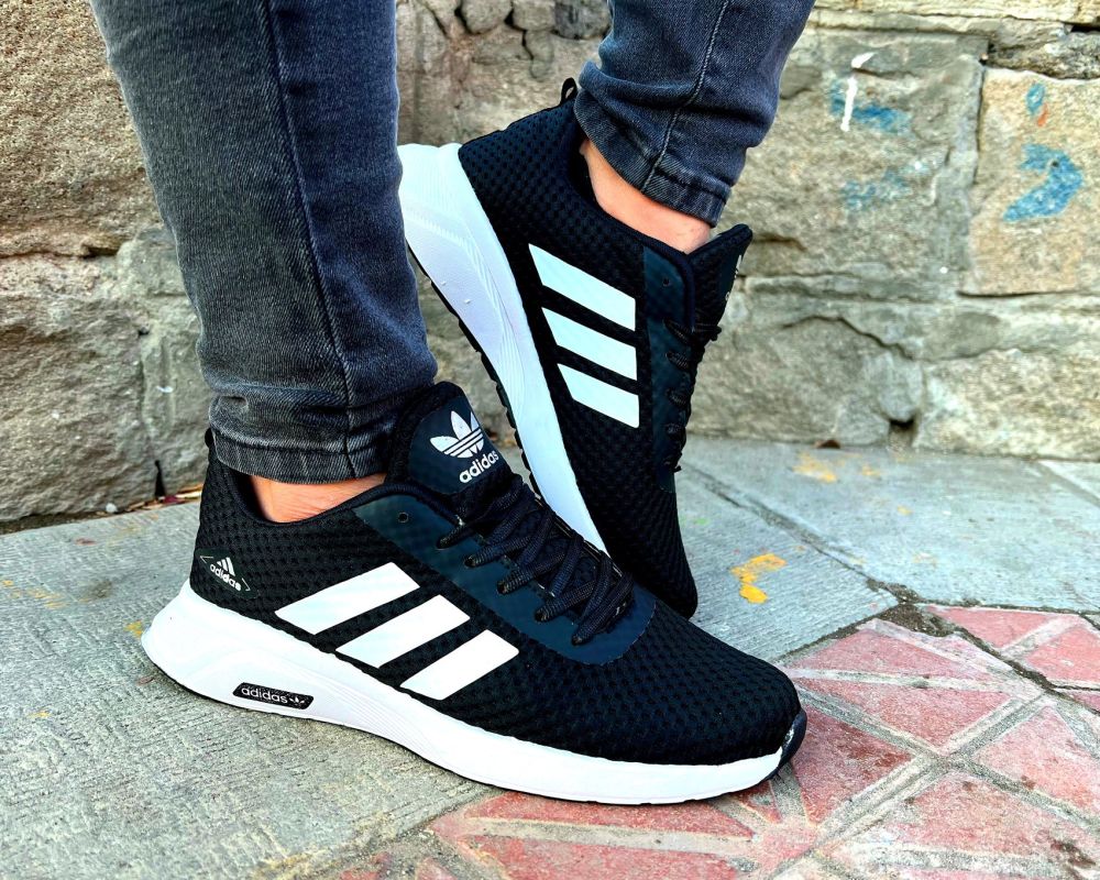  (ادیداس) adidas 