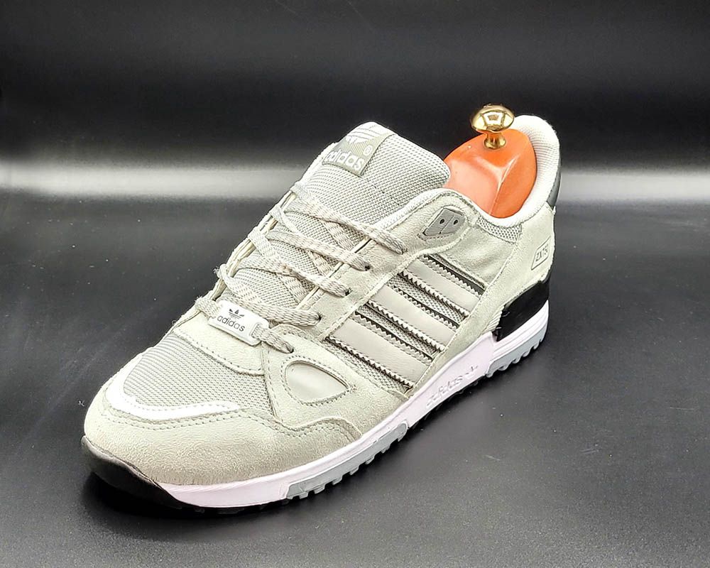  آدیداس ZX750 